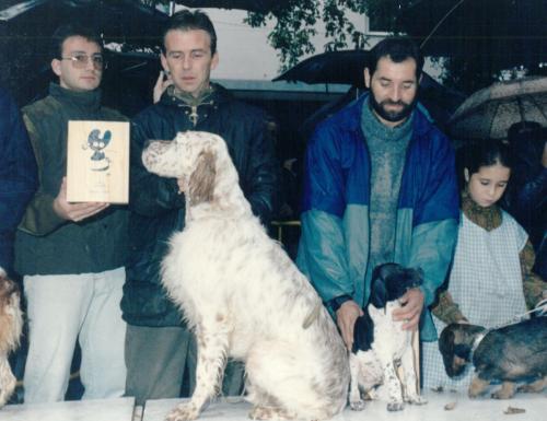 1993 Cans de Caza recortada 03