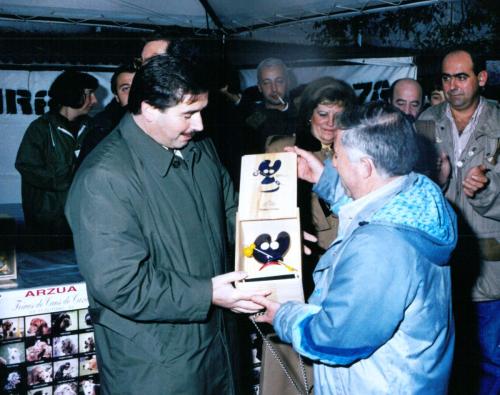 1993 Cans de Caza recortada 10